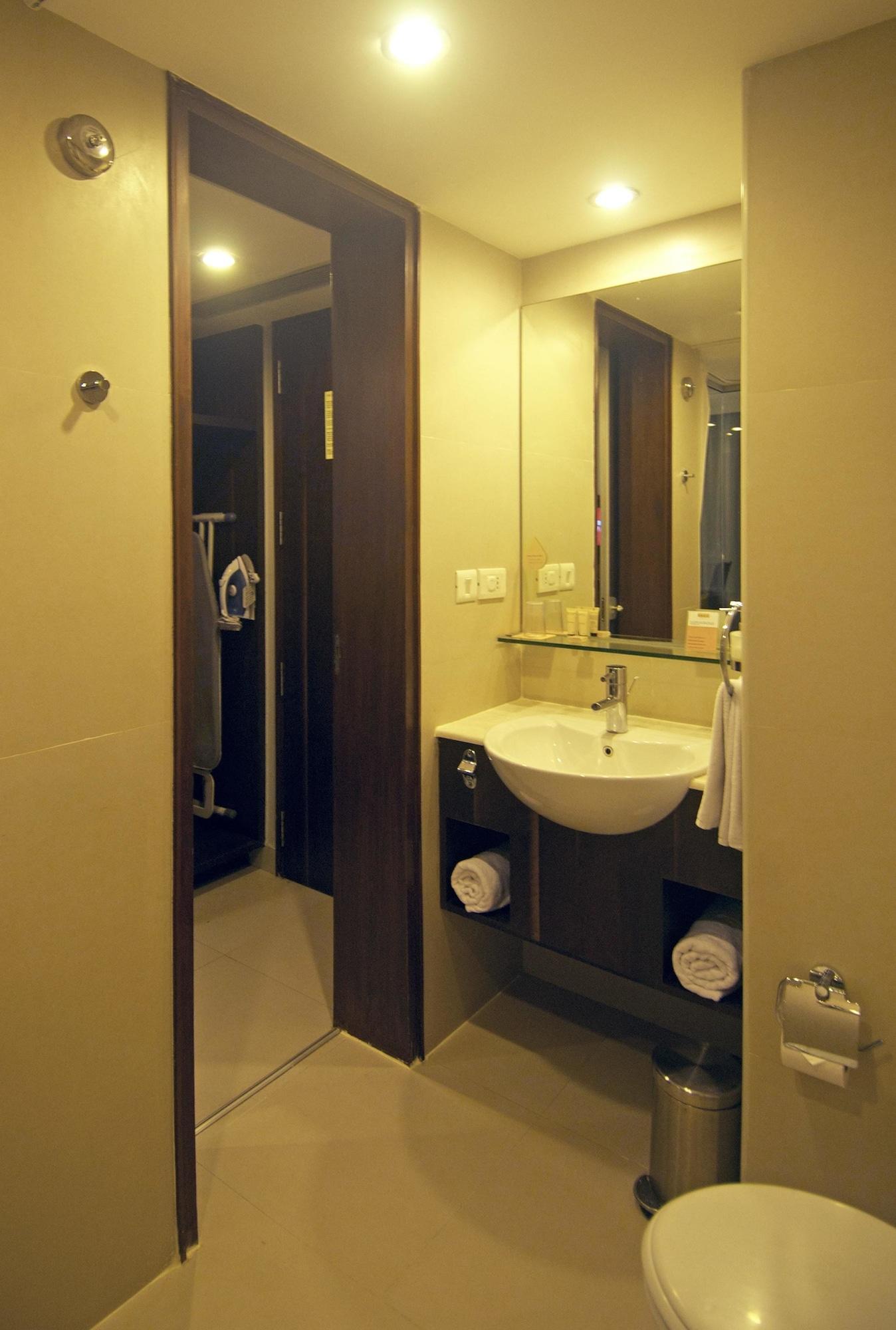 Keys Prima By Lemon Tree Hotels, Pimpri, Pune Екстер'єр фото