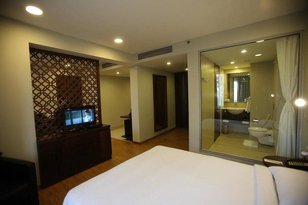 Keys Prima By Lemon Tree Hotels, Pimpri, Pune Екстер'єр фото