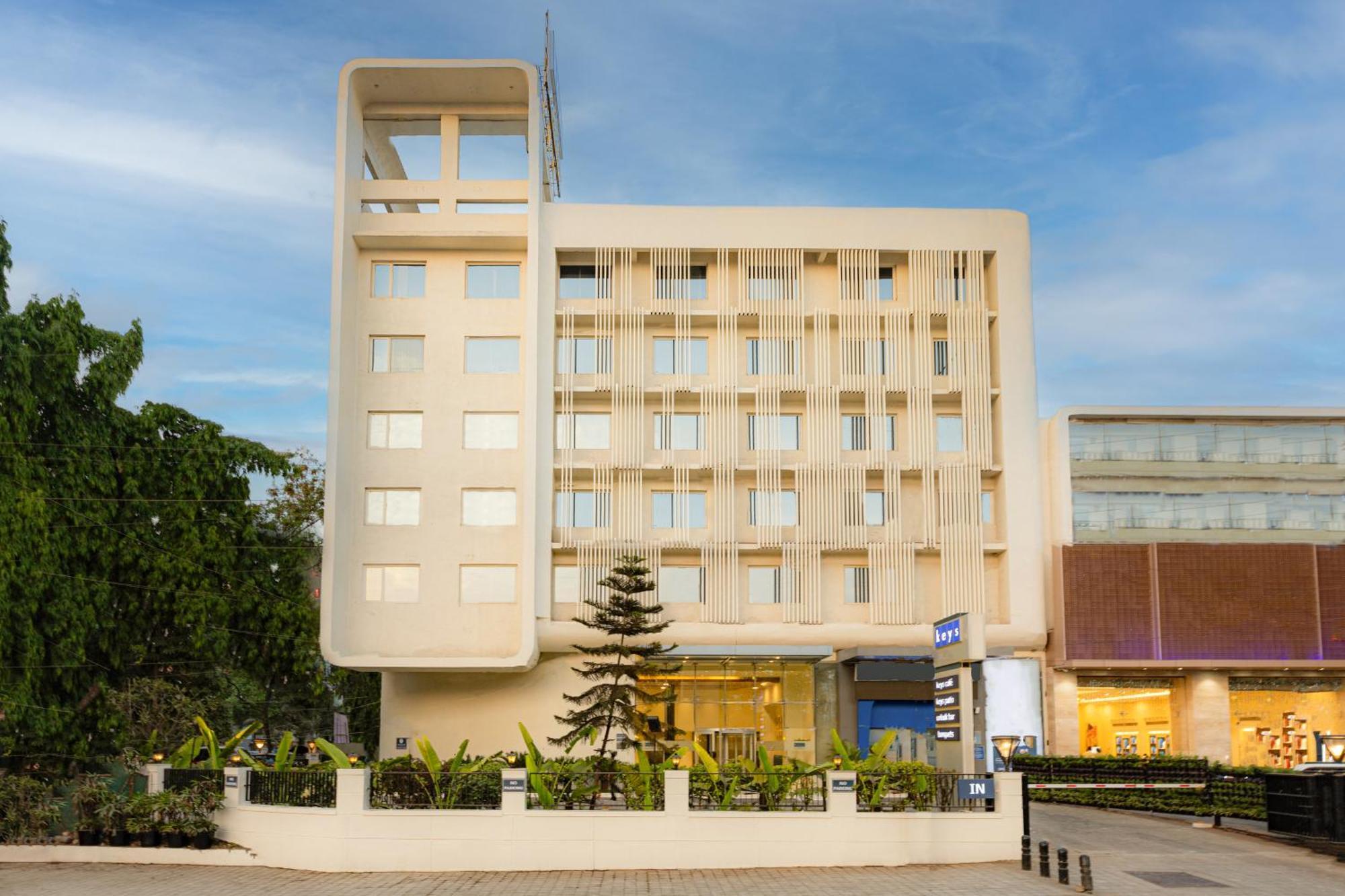 Keys Prima By Lemon Tree Hotels, Pimpri, Pune Екстер'єр фото